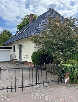 Solides Zuhause mit zwei Wohneinheiten - Wohnen und vermieten in ruhiger Lage von Edewecht - Edewecht