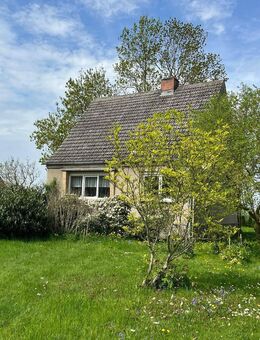 Östlich der Hafenstadt Barth, Einfamilienhaus mit großem Grundstück in Flemendorf - Groß Kordshagen