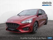 Ford Focus, 1.5 l Eco Boost ST-Line, Jahr 2018 - Halle (Saale)