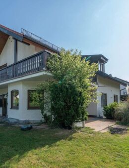 Freistehendes Zweifamilienhaus - ruhig gelegen in München-Am Hart - München