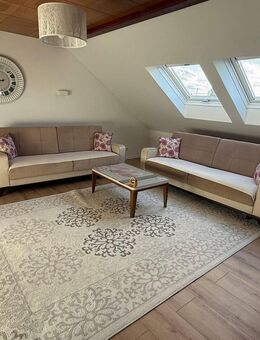 Geschmackvoll und komplett eingerichtete DG-Whg. in Merzig zu vermieten! - Merzig