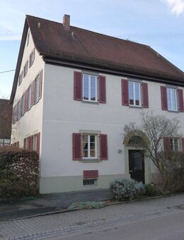 Geräumig Wohnen im Pfarrhaus von Geifertshofen - Bühlerzell