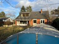 von Privat - Großes 6 Raum EFH mit Pool - Wedel