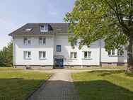 Ihr neues Zuhause - Hochwertige 2-Zimmer-Wohnung mit Balkon und eigenem Stellplatz - Oelsnitz (Erzgebirge)