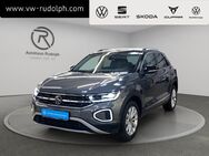 VW T-Roc, 1.0 TSI Style, Jahr 2022 - Oelsnitz (Erzgebirge)