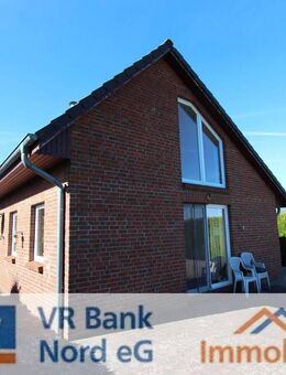 2 Wohnhäuser mit Carport und kleinem Gewerbeteil in attraktiver zentraler Lage - Harrislee