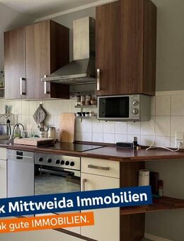 Gepflegte DG-Wohnung mit EINBAUKÜCHE, Balkon und Tageslicht-Bad ab 01.12. frei! - Chemnitz