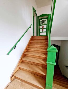 Helle 2-Zimmer-Altbauwohnung im Denkmal - mit Wintergarten und Tageslichtbad - Leipzig