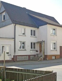 Vermietetes Einfamilienhaus in zentraler Lage von Bromskirchen - Allendorf (Eder)