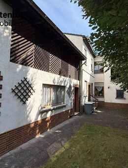 Gepflegtes Einfamilienhaus mit großem Garten im schönen Gladbach - Neuwied