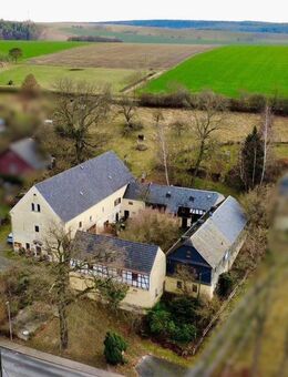 Anwesen in Waltersdorf: Historischer Charme trifft modernen Komfort in idyllischer Lage - Mohlsdorf-Teichwolframsdorf