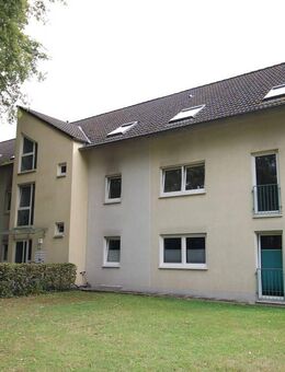 Bei VIVAWEST die Sonnenstrahlen auf dem eigenen Balkon genießen. - Marl (Nordrhein-Westfalen)