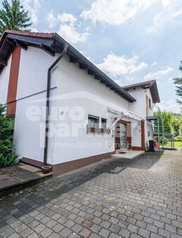 Großzügiges Wohnhaus samt separater Wohnung in Heimbach! - Heimbach (Rheinland-Pfalz)