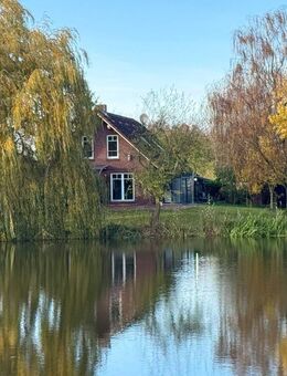 Haus am See (Kolk) oder lieber mit Bootsanleger am Ems-Jade-Kanal? - Ihlow (Niedersachsen)