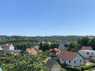 Sanierte Dreiraumwohnung mit Balkon ! - Weida