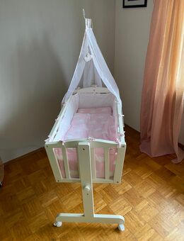 Baby Wiege mit Bettset - Rosenheim Zentrum