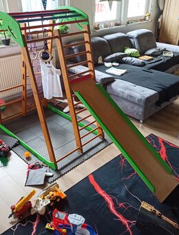Kinder Kletterturm mit Rutsche - Obernzenn