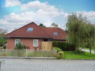 Sehr gepflegtes Zweifamilienhaus mit Carport in zentraler Lage - Marienhafe