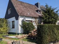 Reihenhaus auf Erbpachtgrundstück!!! Zwangsversteigerung!! Provisionsfrei!! - Uetersen