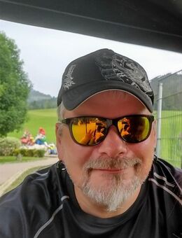 Liebe Glück und etwas verrückt sein - Plauen