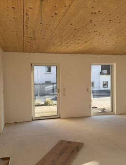 EG Wohnung Barrierefrei mit EBK und großer Terrasse - Wörth (Isar)