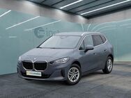 BMW 218, i Active Tourer Premiumpaket Anhängerkupplu, Jahr 2023 - München