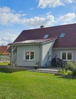 Neuer Glanz in alten Mauern - Lüssow (Landkreis Vorpommern-Rügen)