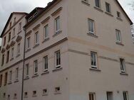 Gemütliche 2-Zimmer mit Laminat und Wannenbad mit Fenster in ruhiger Lage! - Zwickau