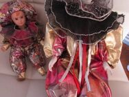 2 Harlekin, Clown, Puppen in Pink, Gold Bunter Kleidung - Weichs