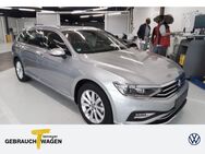 VW Passat Variant, 2.0 TDI ELEGANCE, Jahr 2023 - Herne