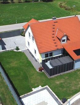 Charmantes Einfamilienhaus mit Pool in Arberg - Arberg
