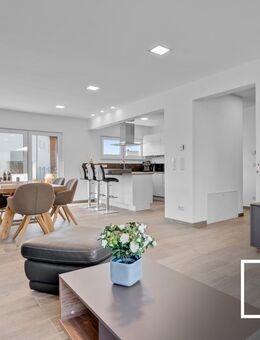 Bezugsfertiger Neubau! Hochwertiges KfW 40+ Haus mit Garten, Südterrasse und Garage in ruhiger Lage - Himmelkron