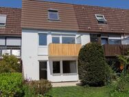***Heike Borchers Immobilien***Da steckt Liebe drin: Saniertes Reihenmittelhaus mit Süd-Terrasse*** - Taufkirchen (Landkreis München)