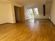 Ruhige Lage am Auwald - 2-Zimmer-Wohnung mit Tageslichtbad & Parkettboden - Leipzig
