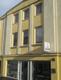 Wohn und Geschäftshaus im Stadtzentrum von Zeulenroda zu verkaufen - Zeulenroda-Triebes