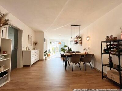 2,5-Zimmer-Wohnung mit praktischem Arbeitszimmer und EBK