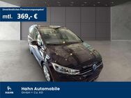 VW Touran, 1.5 TSI Highline Black, Jahr 2020 - Backnang