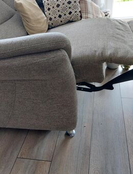 Couch 2,5-Sitzer - Fernsehsessel - Wiehl Zentrum