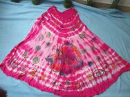 NEUw * Coachella- Festival * Strand- Boho- Look * Schmetterling * Butterfly * Stickerei * Batik * Crinkle * Knitter * A-Linie * Träger Kleid * Träger * Kleid * Gr. 34- 44/ XS- L * pink * bunt * gold * - Riedlingen
