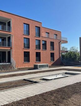 ##KURZ VOR FERTIGSTELLUNG## Geräumige Wohnung mit eigenem Garten - Köngen
