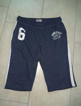 Bermuda-Shorts für Jungs zu verkaufen *Größe 182* (ungetragen) - Walsrode