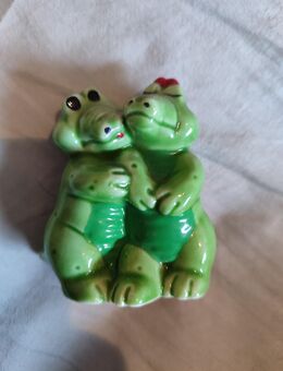 Verkaufe zwei kuschelndeKeramik Krokodile - Nürnberg