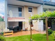 ***Gepflegtes Reiheneckhaus in Selb mit Garage und Terrasse*** - Selb