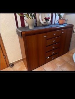 Highboard Massivholz sehr guter zustand. - Twistringen