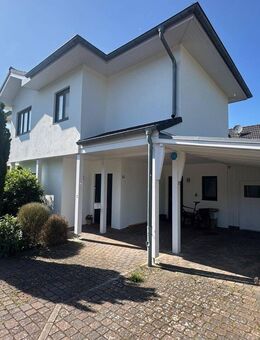 ***Charme, Komfort & perfekte Lage*** - Elmshorn