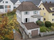 Charmantes Einfamilienhaus mit großzügigem Wohnkomfort - Altbach