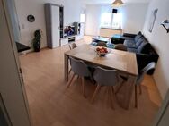 Gepflegte 4-Raum-Wohnung mit Balkon in Schwandorf - Schwandorf