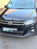 Tiguan 2,0 TDI R-Line mit Vollausstattung Leder Kima Kamera Tuning Automatik in 42117
