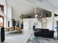 Chic und Komfort: Elegante Maisonettewohnung mit Panoramablick und zeitgenössischem Flair - Glattbach