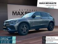 Mercedes GLC 300, de AMGLine Night, Jahr 2021 - Weimar